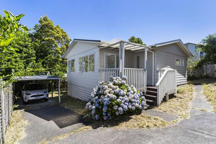 2/30 Bruce Road Glenfield_15