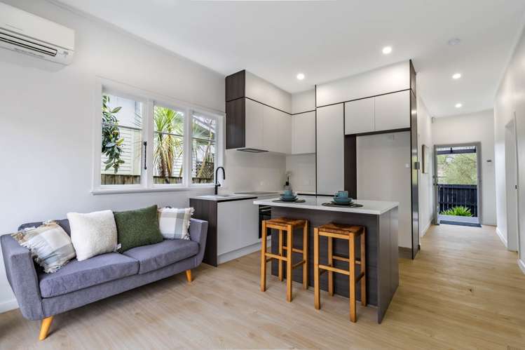 2 Riverpark Crescent_4
