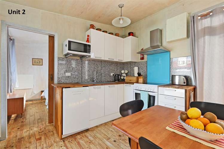 206 Park Road South Akina_7