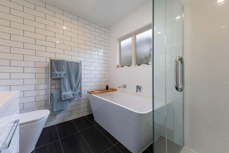 3/263a Titirangi Road Titirangi_9