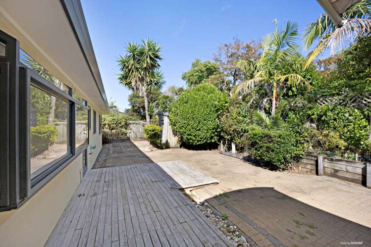 8 Pegasus Terrace Gulf Harbour_12