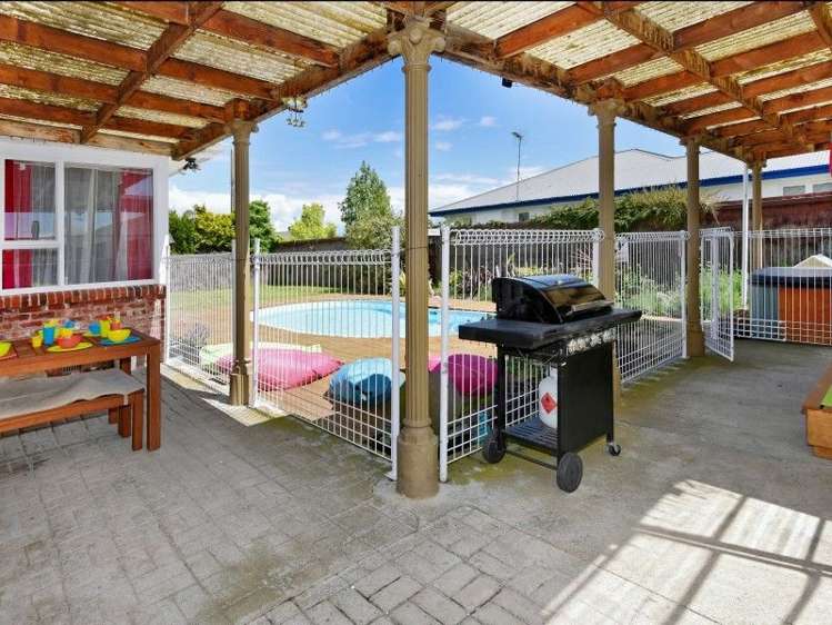 48 North Terrace Darfield_15