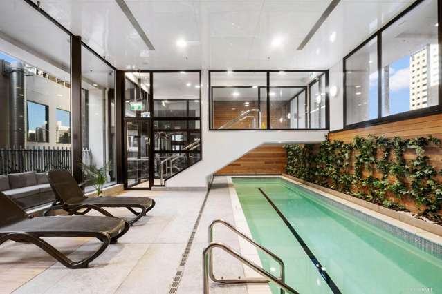 902b/75 Victoria Street West City Centre_4