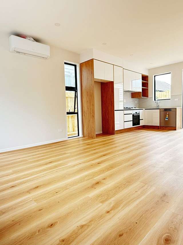 7 Preston Avenue Mount Albert_1