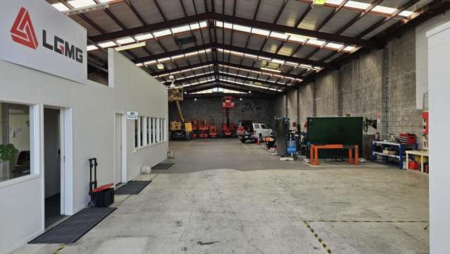 8 Botha Road Penrose_4