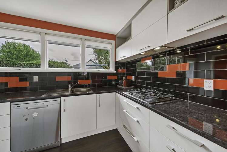 40 Charles Upham Avenue Hillmorton_8