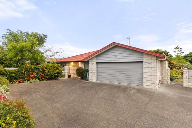 12 Charteris Rise_0