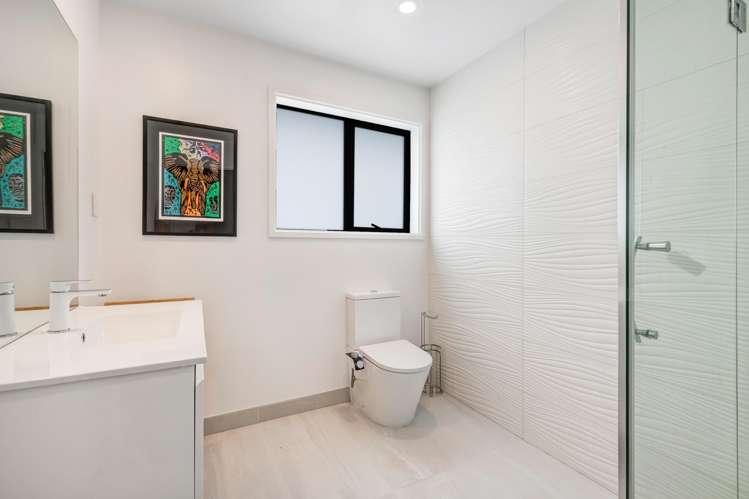 42 Resolution Drive Gulf Harbour_17