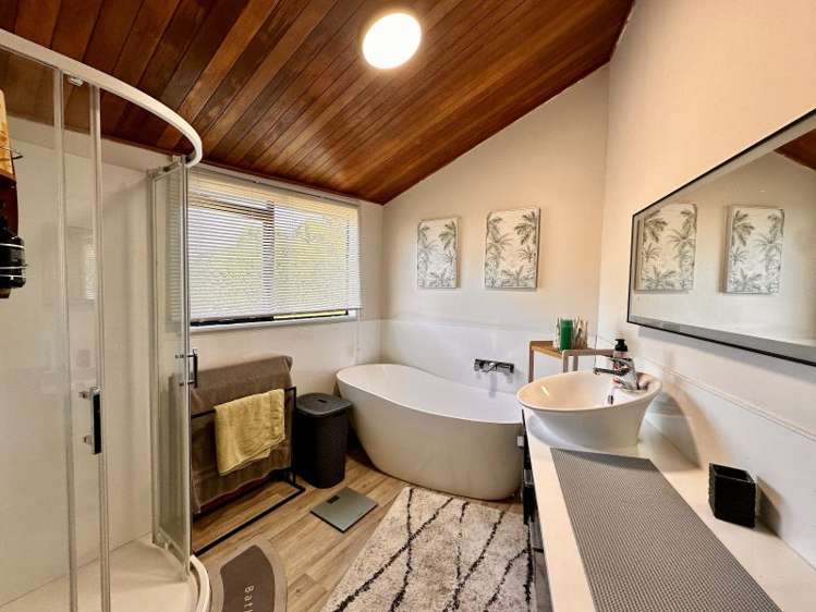 42 Oreti Road Otatara_9