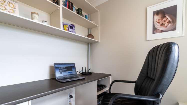 34 Pengover Avenue Leamington_20