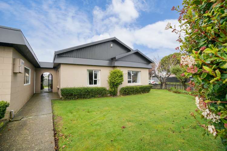 66 Conyers Street Georgetown_22