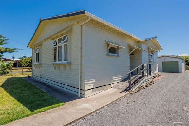 93 Park Avenue Waitarere Beach_2