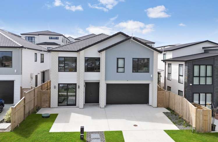 126 McQuoids Road Flat Bush_16