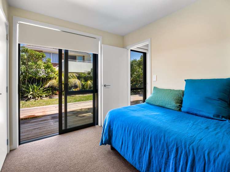 55 Marine Parade Mt Maunganui_12