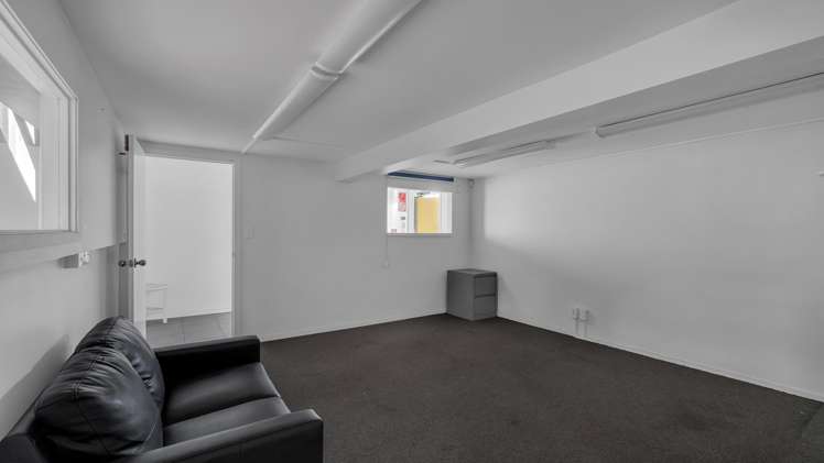 2/20 Birmingham Drive Middleton_5