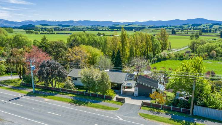 1624 Cust Road Cust_22