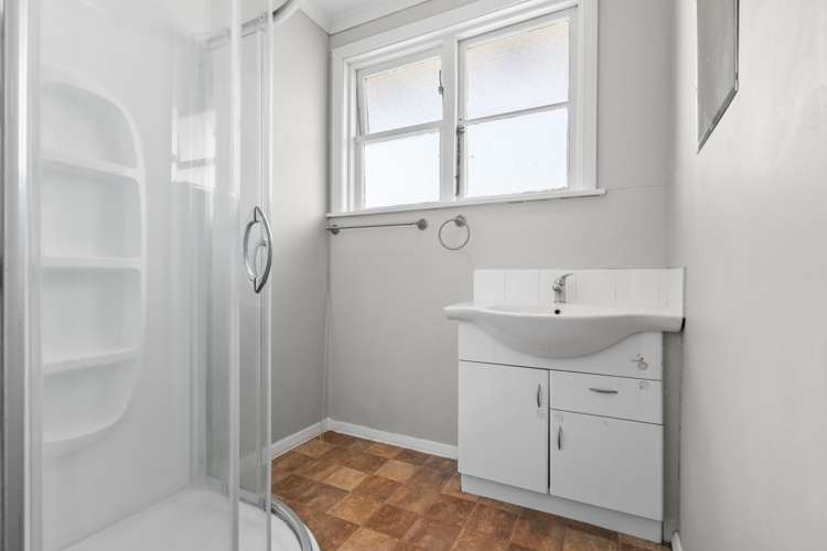 12 Watt Street Featherston_13