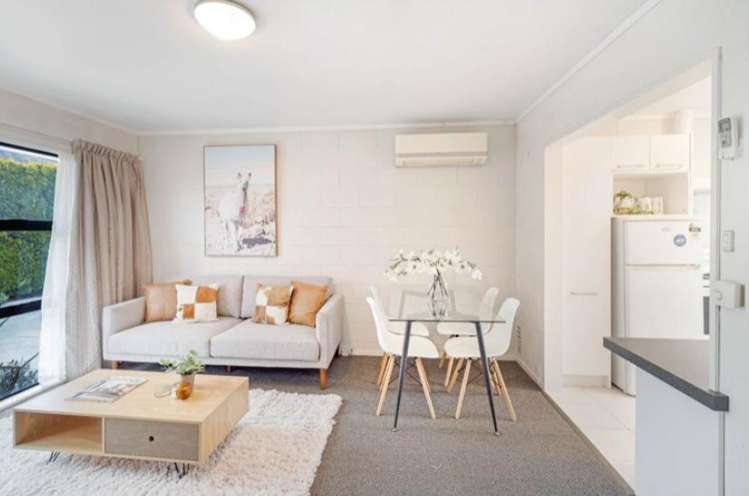  3/32 Kinloch Street Saint Albans_9