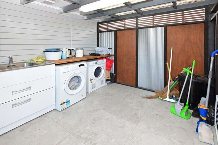 33 Hill Crescent Papakura_9