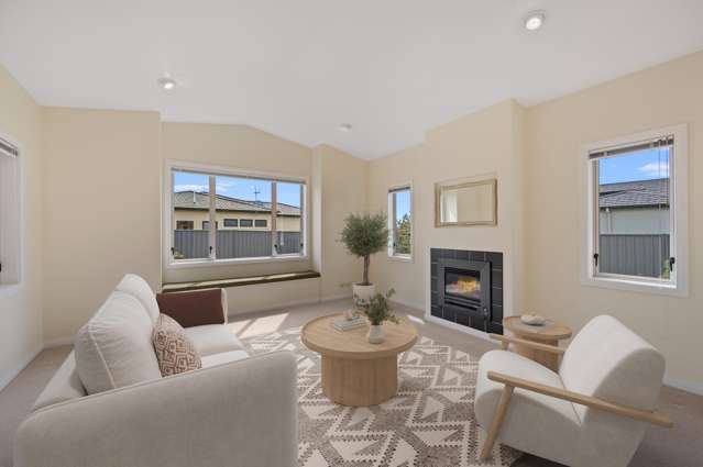 34 Lowry Place Frimley_1