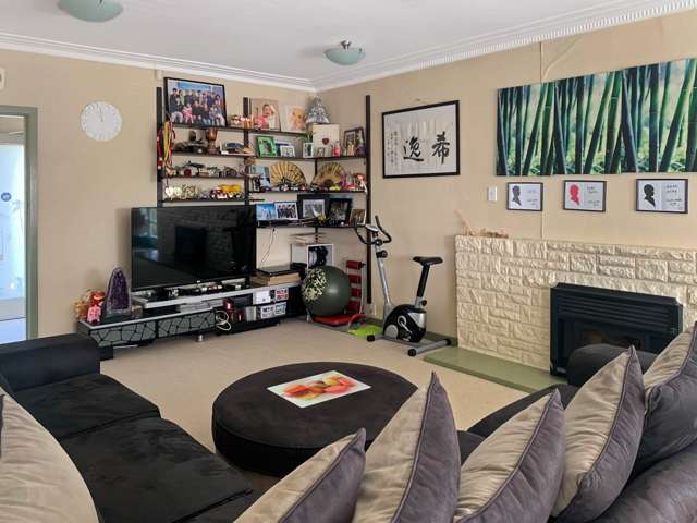 2 Lyndhurst Road Te Atatu South_2