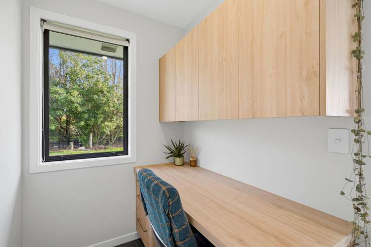42 Arcadia Place Seaward Bush_22