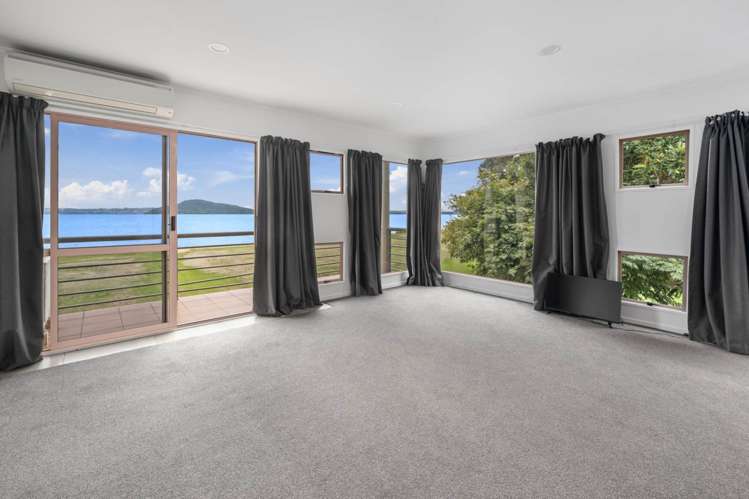 Unit 2 /27 Willow Avenue_3
