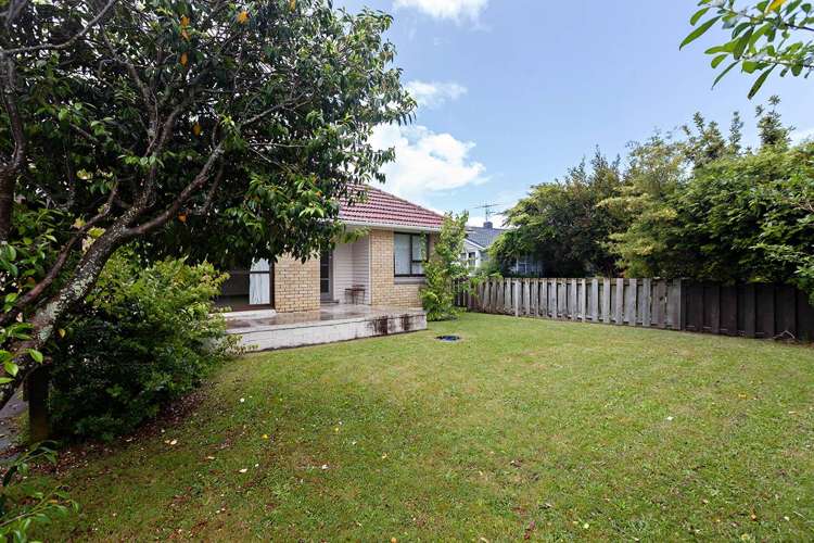 52 Bowater Place Manurewa_2