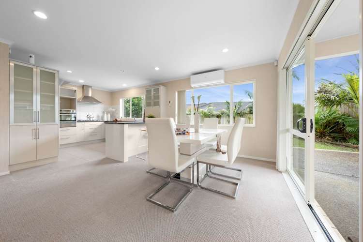 52 Salford Crescent Flat Bush_13