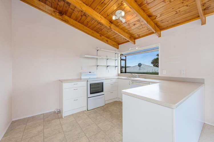 18a Brixton Road Manly_9