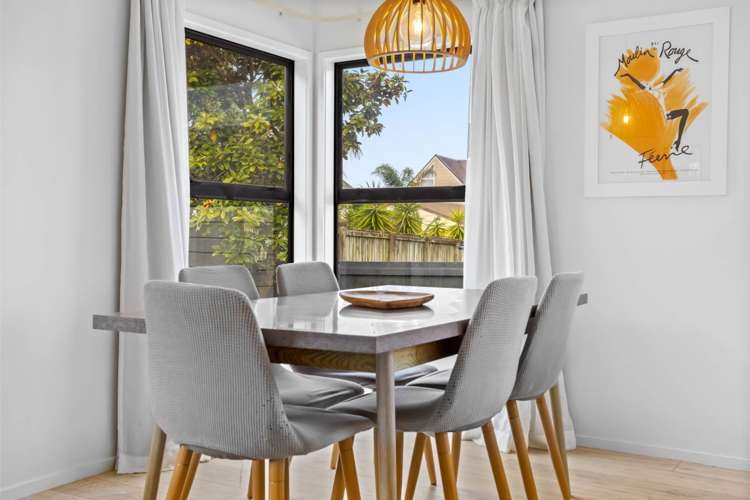 7 Eagle Place Red Beach_5