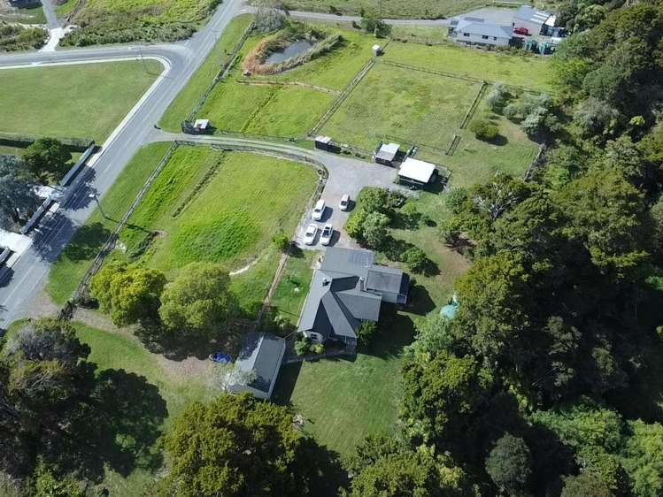 32 Franklin Road Paparoa_38