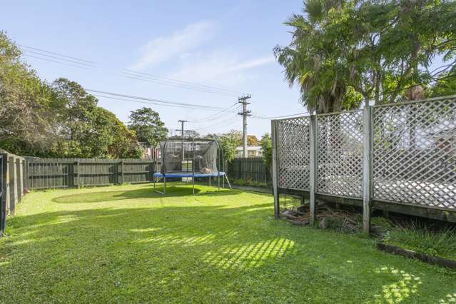 78 Portage Road New Lynn_1