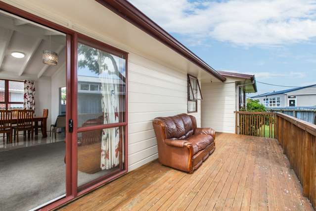 207 Robertson Road Mangere East_3