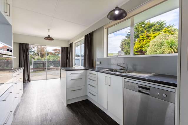 7 Huxley Street Pahiatua_4