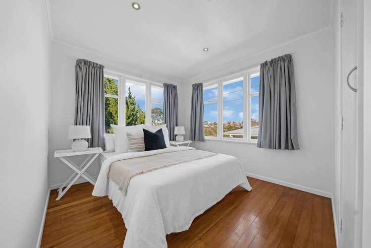 1602A Great North Road Waterview_12