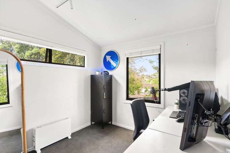 1A Cliff Road Torbay_11