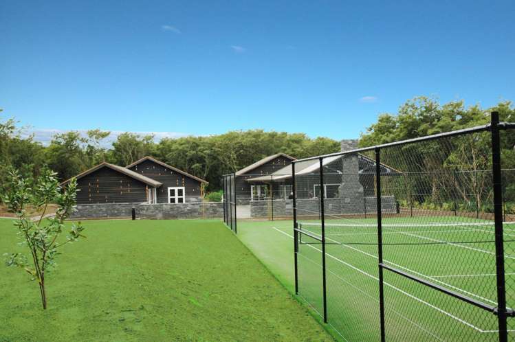 24 Parawera Drive 1045_10