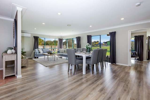 11 Linicro Place Wattle Downs_2