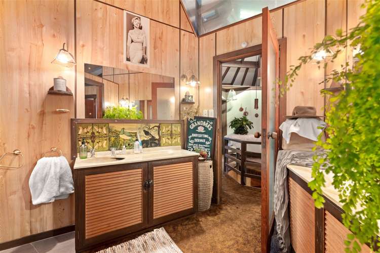 89 Takahe Road Titirangi_18