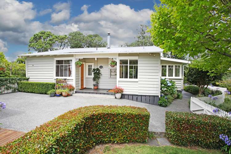 1 Thorps Quarry Road Clevedon_0