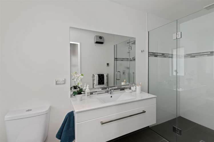 196a Gayhurst Road Dallington_9