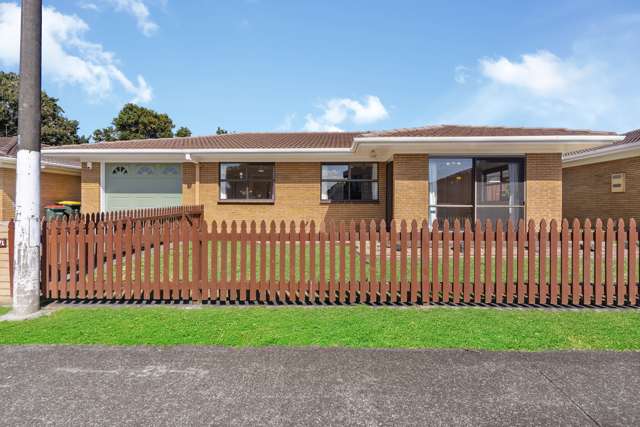 2/1 Landscape Road Papatoetoe_1