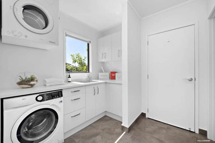 42 Columbia Crescent Beachlands_18