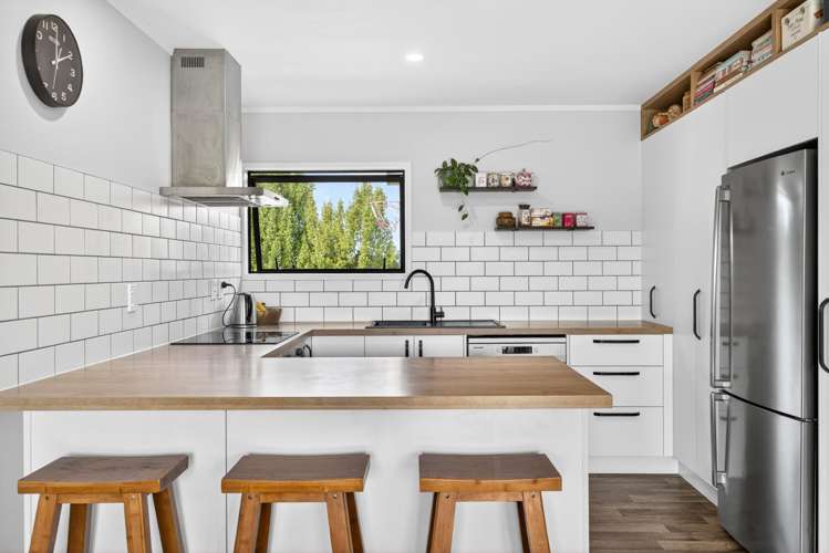 165 Owhiwa Road Parua Bay_18