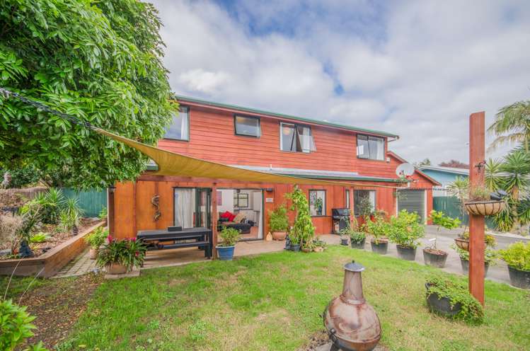 51a Chorley Avenue Massey_16