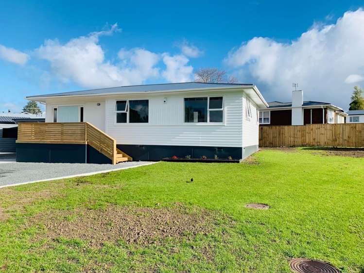 2 Justin Place Te Atatu Peninsula_0