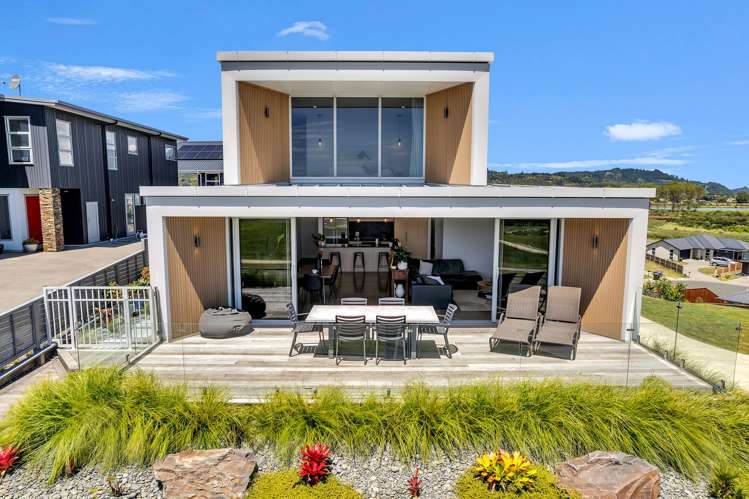8 Piripai Rise Coastlands_34