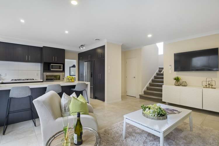 6 Solstone Place Flat Bush_7