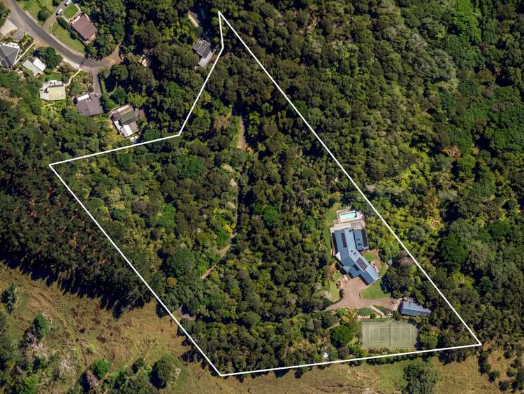 15a Te Papa Road Kawakawa Bay_37